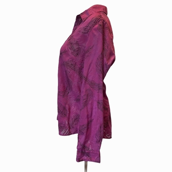 Northern Reflections  Magenta Button Up Blouse - Picture 2 of 7